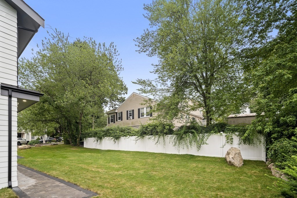 26 Pinewood Road Lynnfield, MA 01940 - Photo 36 of 36 Gallery Image 36