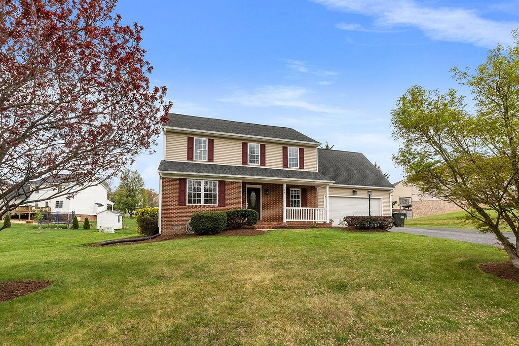 26 Long Bow Road Waynesboro, VA 22980 - Photo 72 of 72 a front view of house with yard and green space