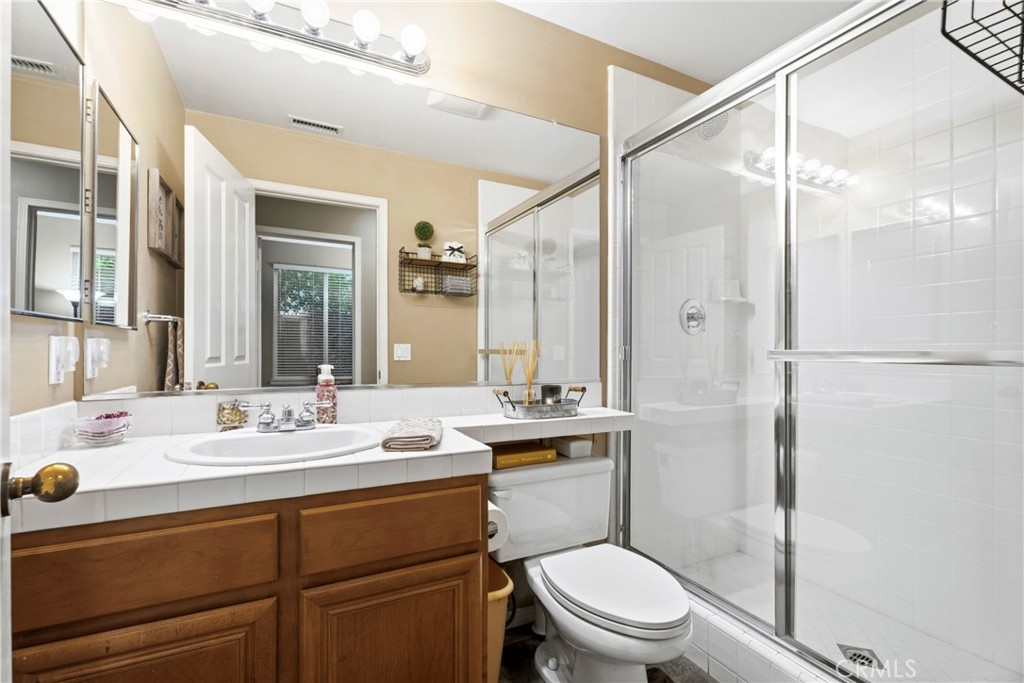 26004 Twain Place Stevenson Ranch, CA 91381 - Photo 18 of 44