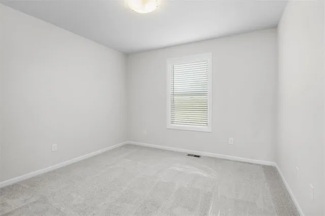 $555,000 | 417 Southeast Maxwell Drive, Blue Springs, MO 64014