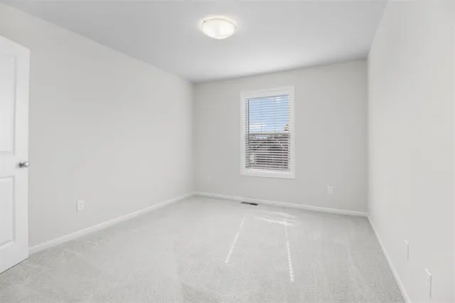 $555,000 | 417 Southeast Maxwell Drive, Blue Springs, MO 64014