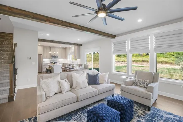 $555,000 | 417 Southeast Maxwell Drive, Blue Springs, MO 64014