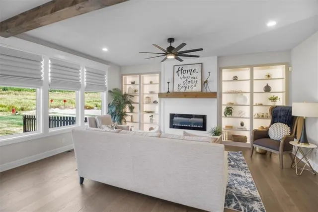 $555,000 | 417 Southeast Maxwell Drive, Blue Springs, MO 64014