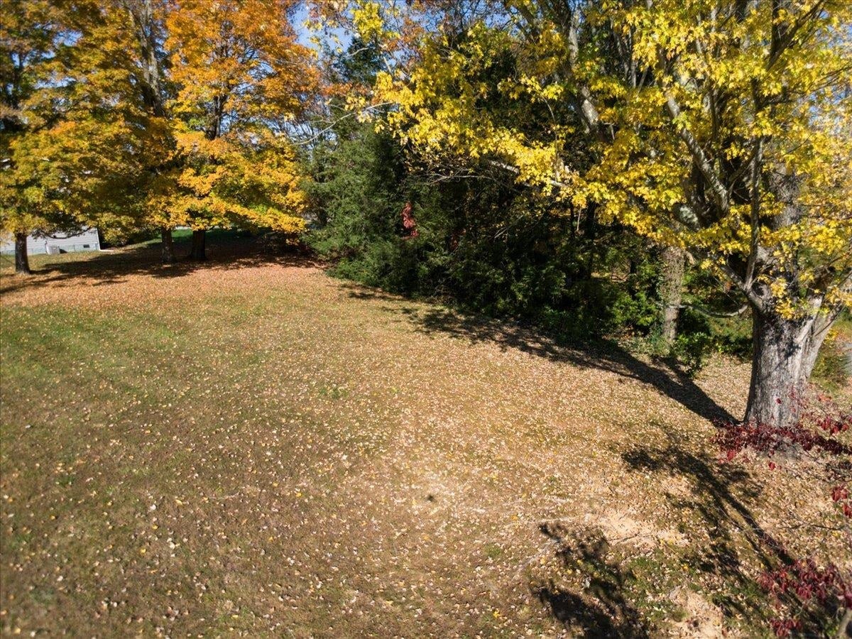 1200 Draper Road Southwest Blacksburg, VA 24060 - Photo 11 of 16 Gallery Image 11