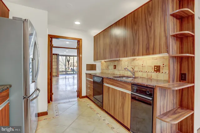 $3,750 | 2 Coldwater Court, Towson, MD 21204