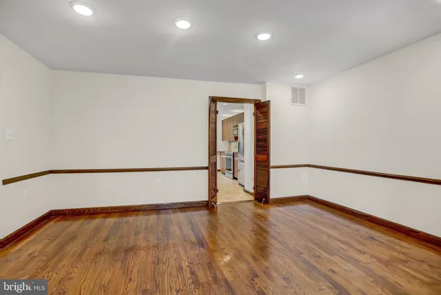 $3,750 | 2 Coldwater Court, Towson, MD 21204