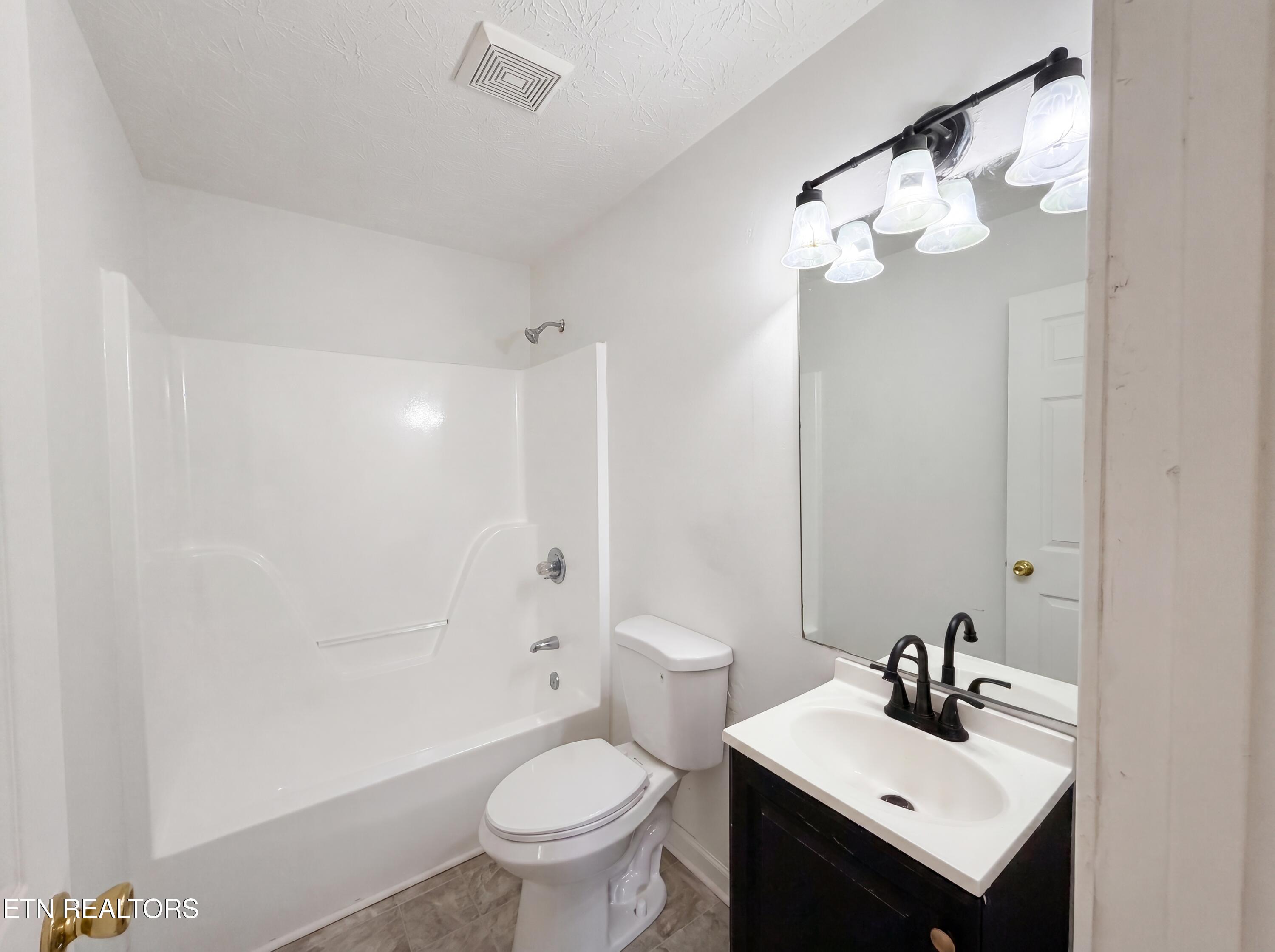 6018 Bridge Garden Road Knoxville, TN 37912 - Photo 10 of 17 photo_10