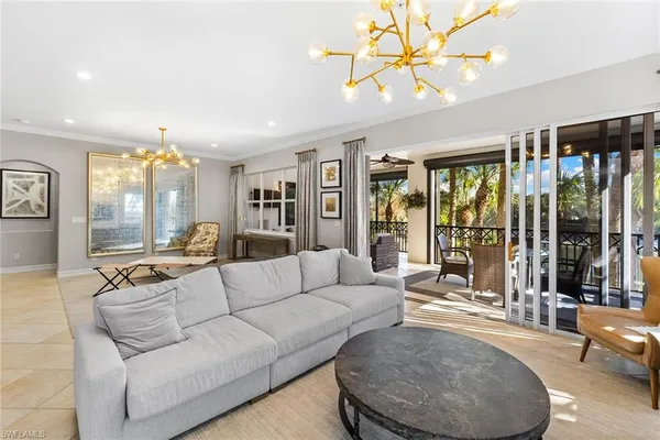 $21,000 | 2864 Tiburon Boulevard East, Unit 102, Naples, FL 34109