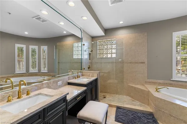 $21,000 | 2864 Tiburon Boulevard East, Unit 102, Naples, FL 34109