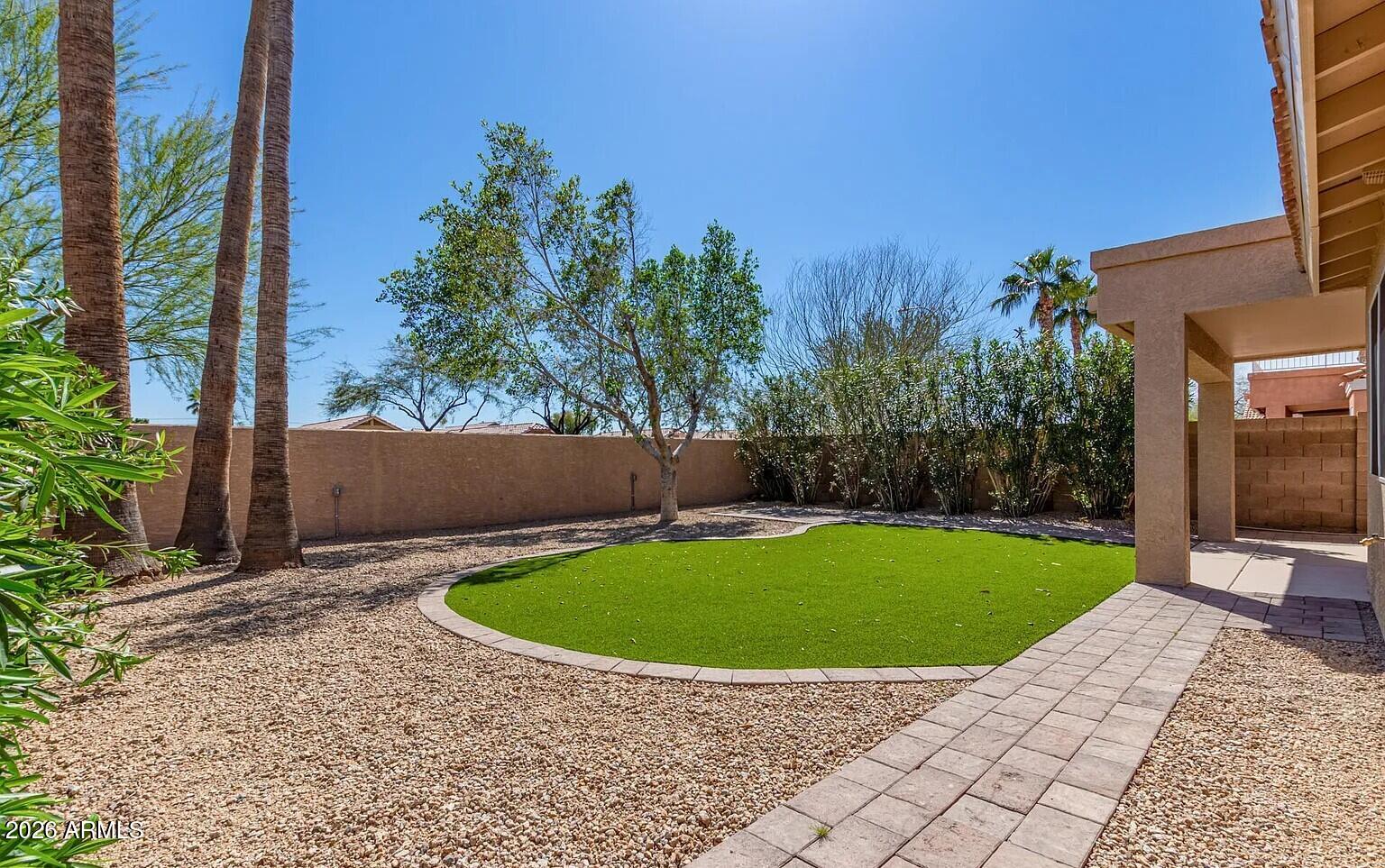 4233 East Raven Road Phoenix, AZ 85044 - Photo 47 of 48 1-33