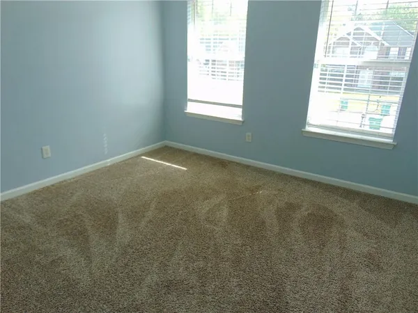 $2,100 | 611 Dove Lane, Stone Mountain, GA 30087