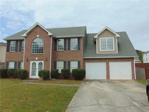 $2,100 | 611 Dove Lane, Stone Mountain, GA 30087