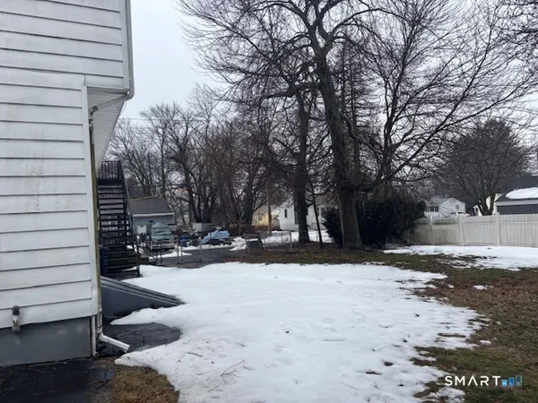 $2,400 | 57 Dalton Street, Unit 2, West Haven, CT 06516