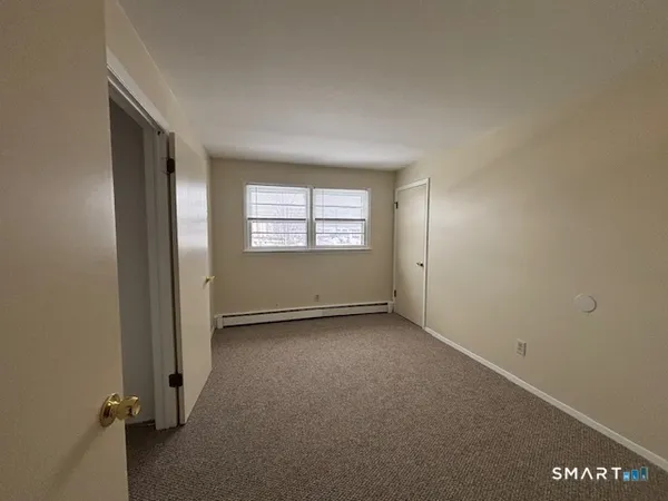 $2,400 | 57 Dalton Street, Unit 2, West Haven, CT 06516