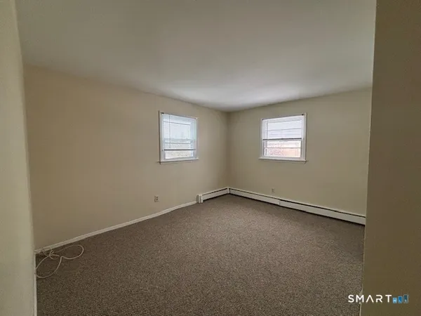 $2,400 | 57 Dalton Street, Unit 2, West Haven, CT 06516