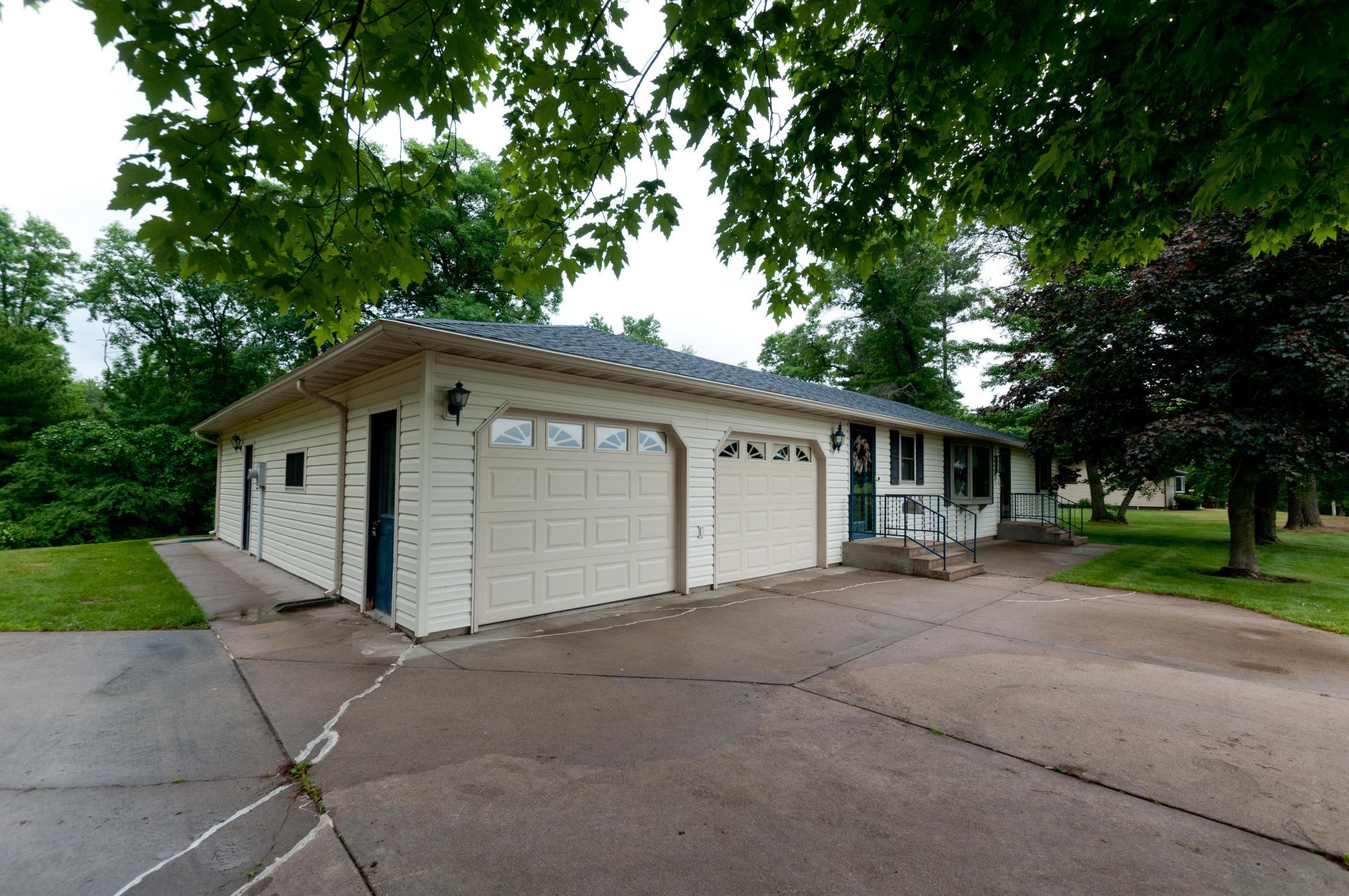 1329 18th Street Barron, WI 54812 - Photo 4 of 46