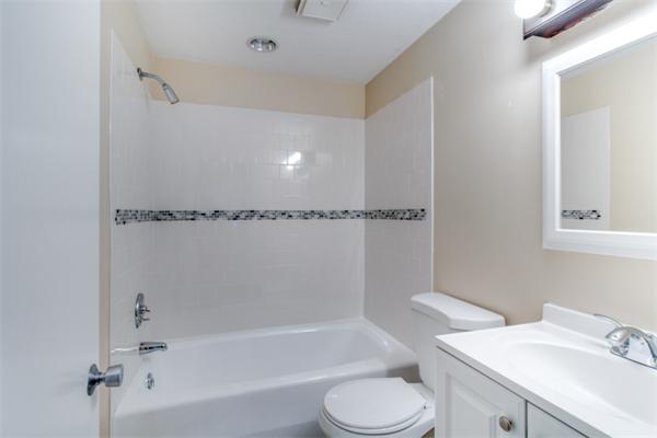 20 Larnis Road Framingham, MA 01701 - Photo 13 of 20