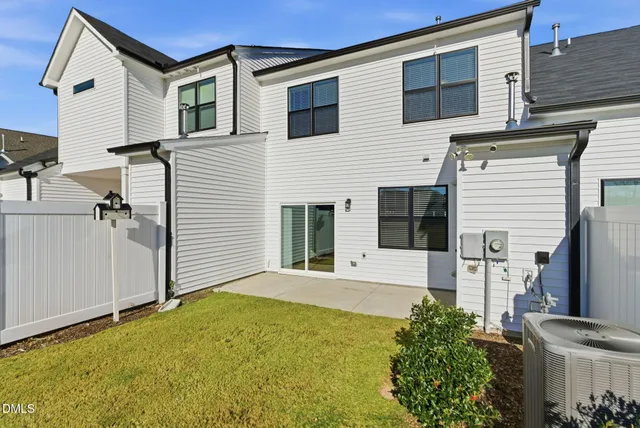 $1,725 | 759 Putney Hill Road, Zebulon, NC 27597