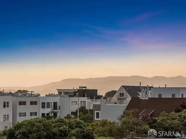 $4,988,000 | 172 18th Avenue, Unit 94121, San Francisco, CA 94121