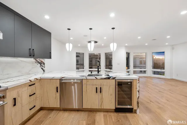 $4,988,000 | 172 18th Avenue, Unit 94121, San Francisco, CA 94121