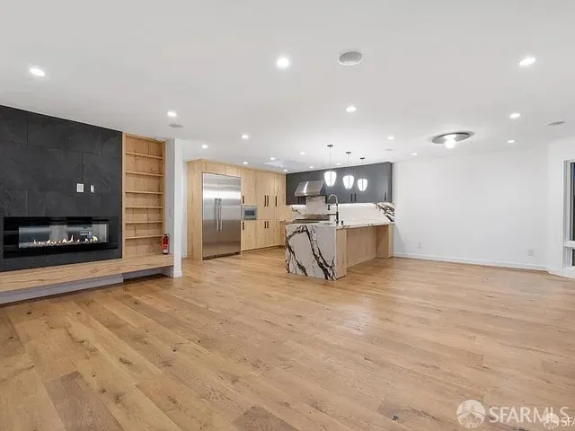 $4,988,000 | 172 18th Avenue, Unit 94121, San Francisco, CA 94121