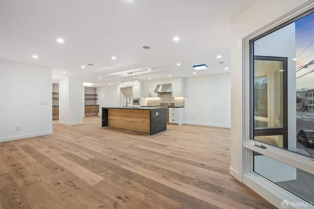 $4,988,000 | 172 18th Avenue, Unit 94121, San Francisco, CA 94121