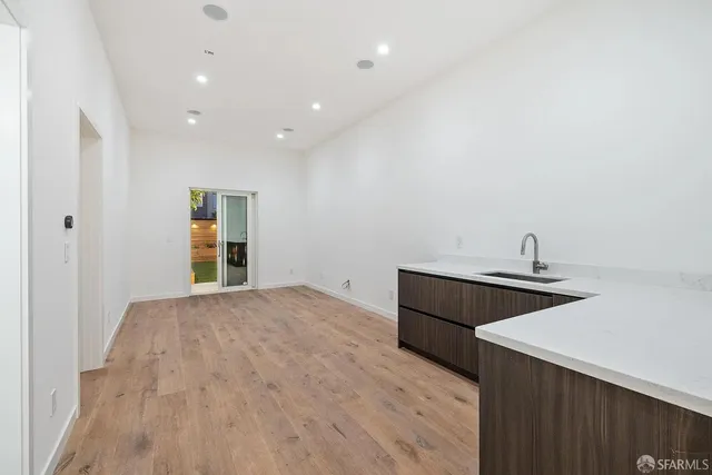 $4,988,000 | 172 18th Avenue, Unit 94121, San Francisco, CA 94121