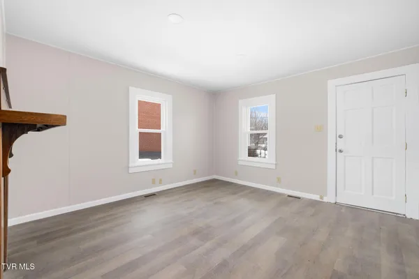 $136,000 | 457 East Bernard Avenue, Greeneville, TN 37745