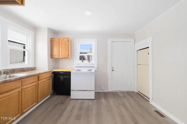 $136,000 | 457 East Bernard Avenue, Greeneville, TN 37745