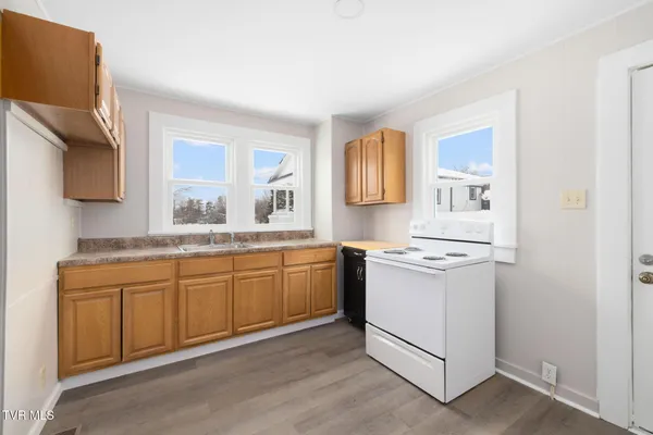 $136,000 | 457 East Bernard Avenue, Greeneville, TN 37745