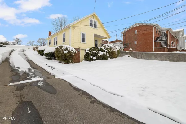 $136,000 | 457 East Bernard Avenue, Greeneville, TN 37745