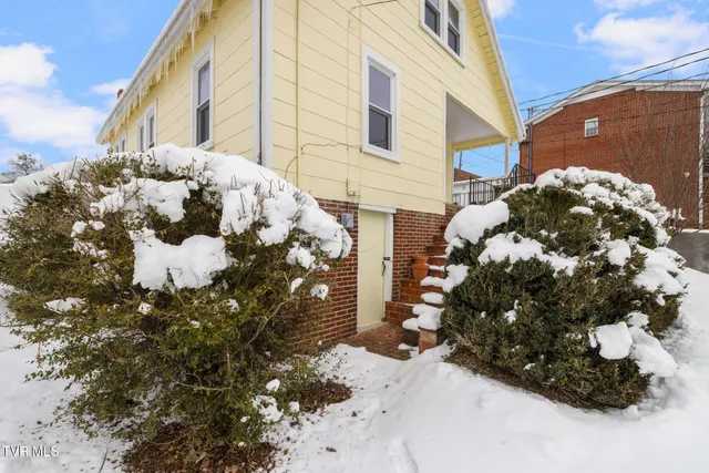 $149,900 | 457 East Bernard Avenue, Greeneville, TN 37745