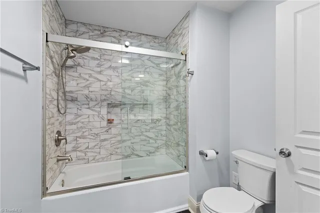 $799,000 | 4200 Lupton Court, High Point, NC 27262