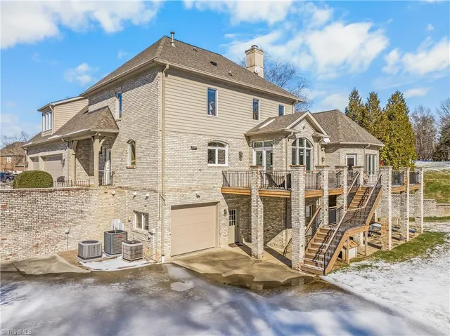 $799,000 | 4200 Lupton Court, High Point, NC 27262