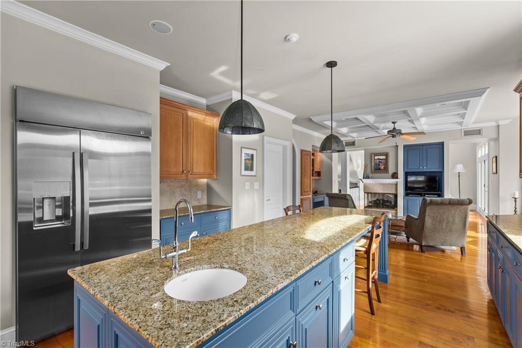 4200 Lupton Court High Point, NC 27262 - Photo 9 of 50 Kitchen