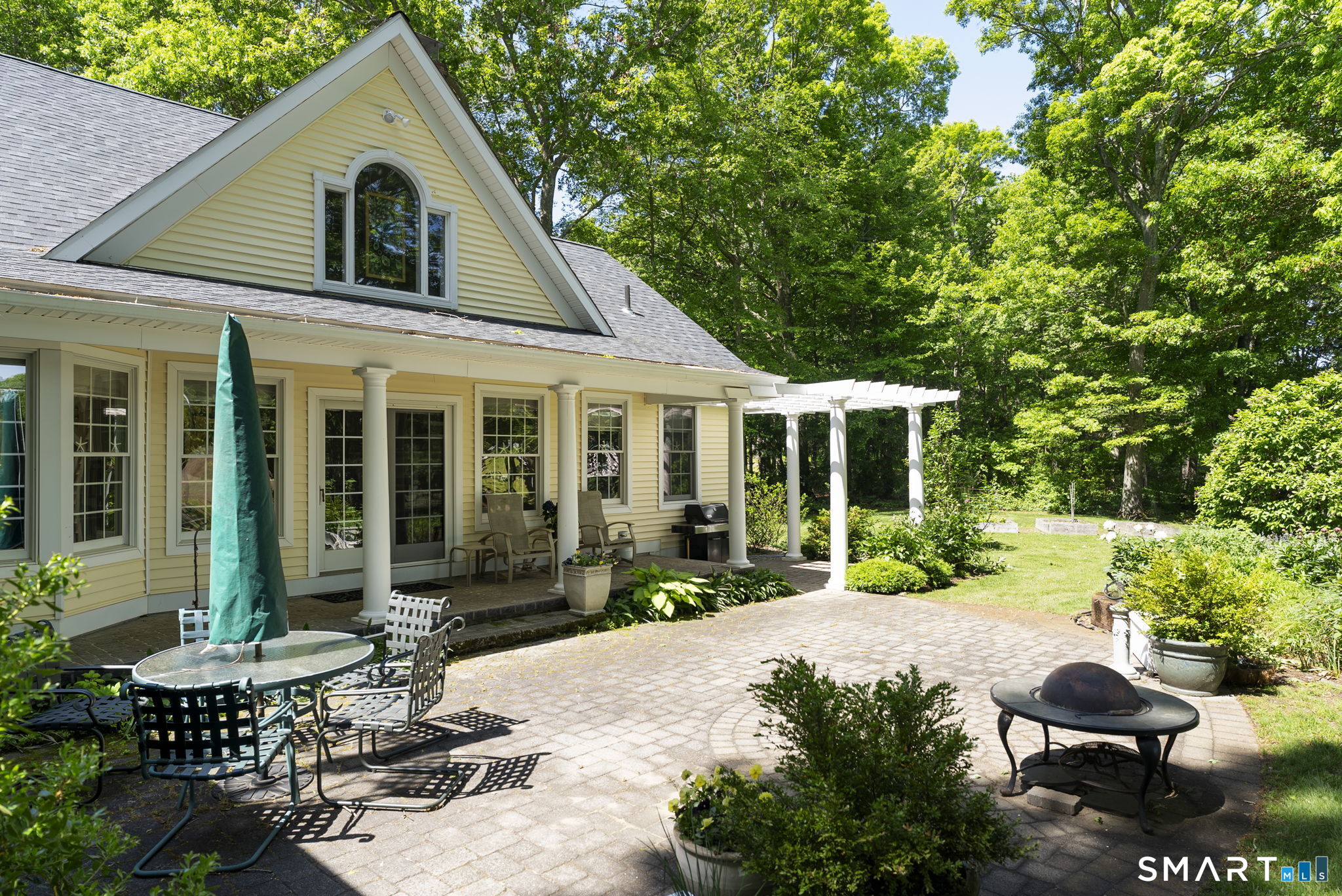 438 Grove Beach Road North Westbrook, CT 06498 - Photo 6 of 39