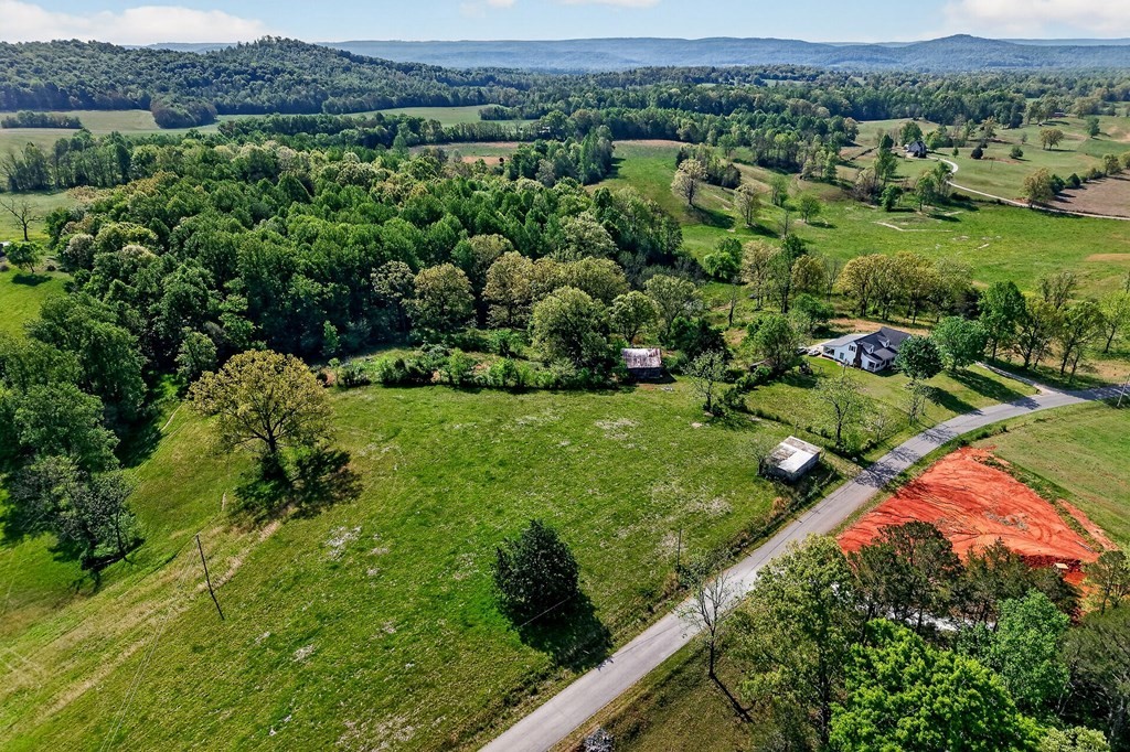 515 Jericho Road Quebeck, TN 38579 - Photo 22 of 60
