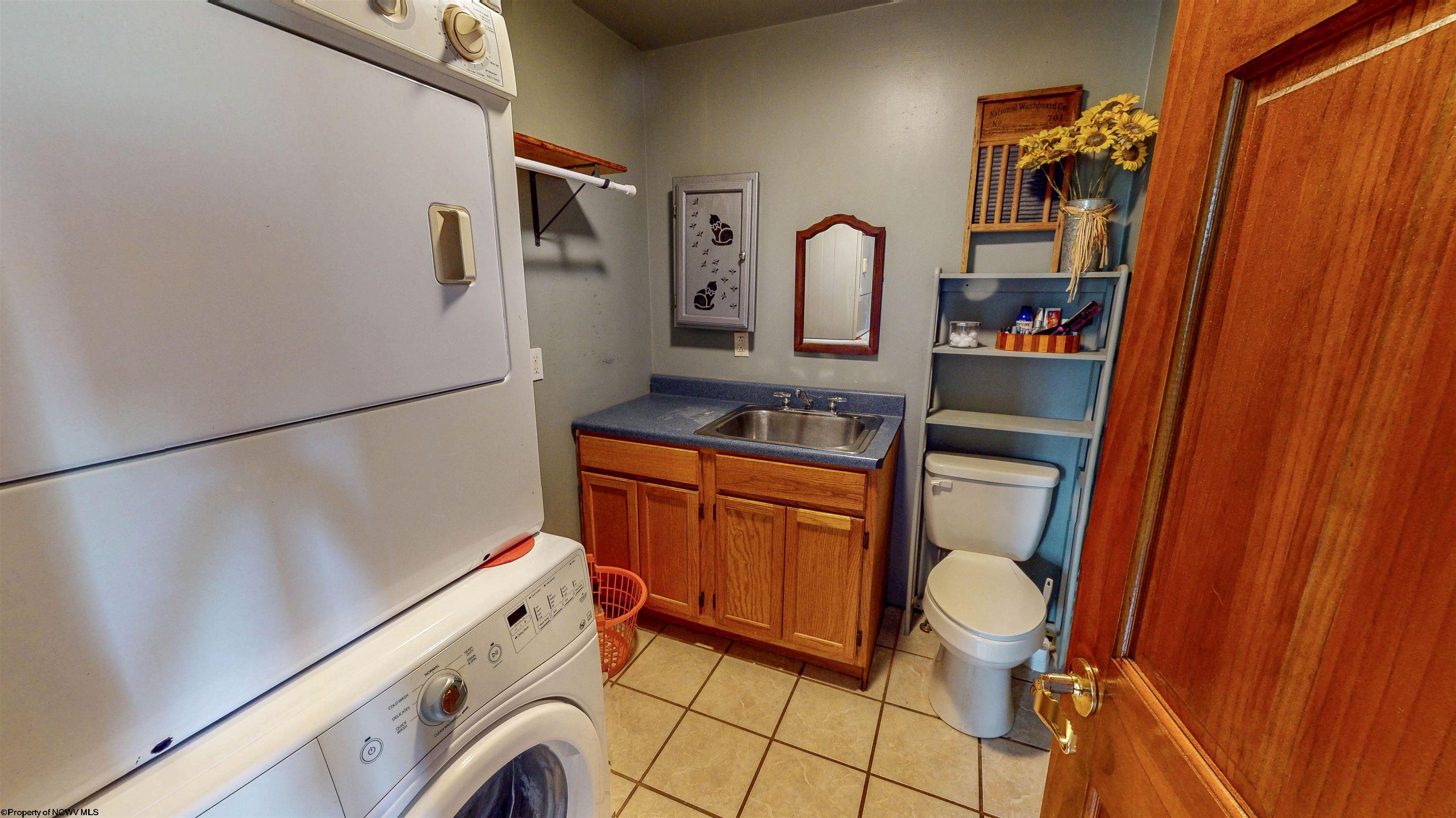 2893 Zinn Chapel Road Reedsville, WV 26547 - Photo 27 of 47 Gallery Image 27
