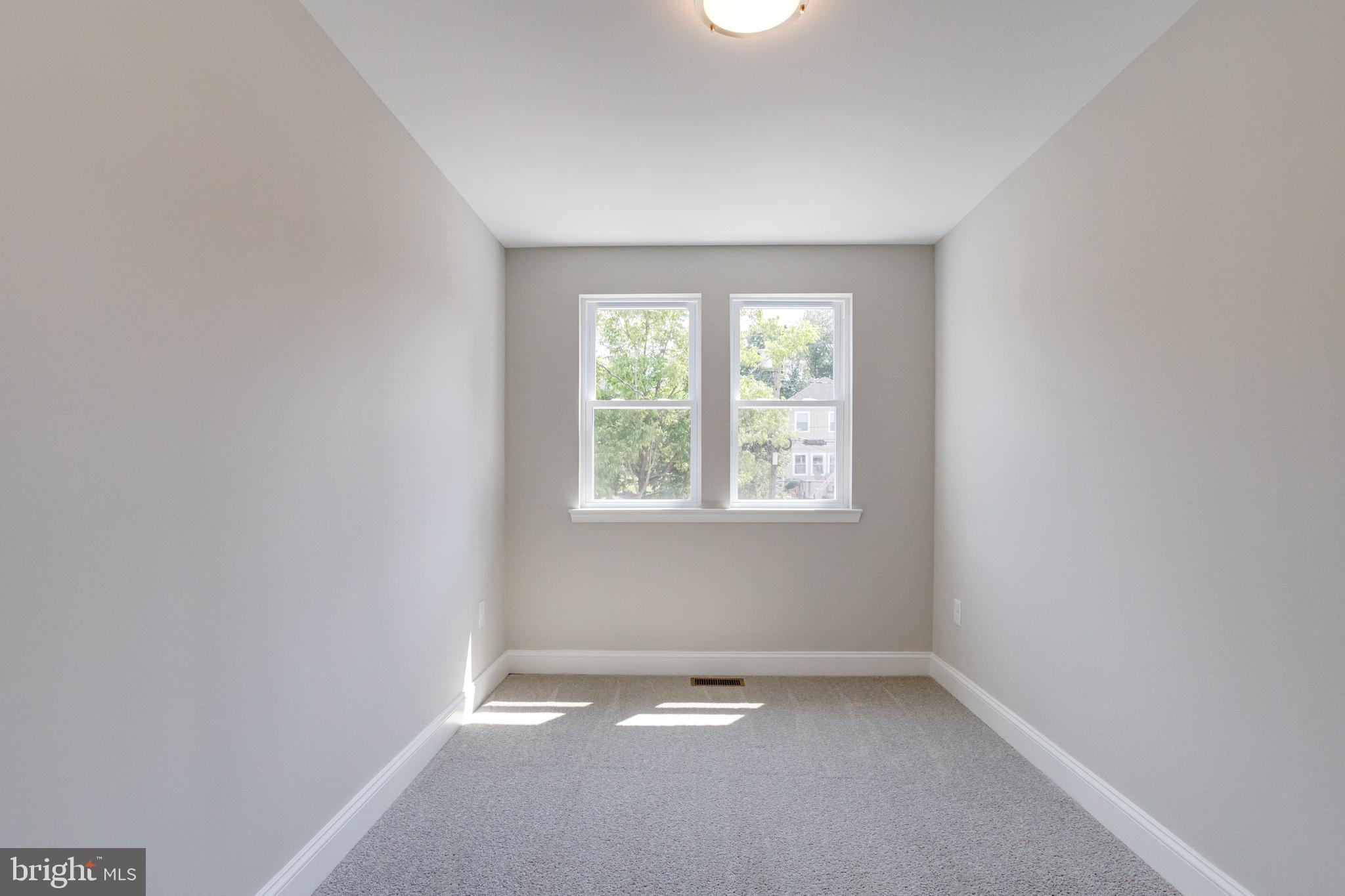 131 West Meadow Road Brooklyn, MD 21225 - Photo 17 of 45 Gallery Image 17