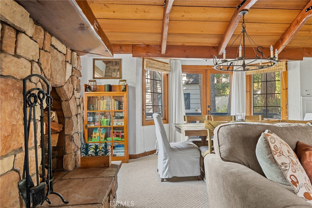 137 John Muir Road Lake Arrowhead, CA 92352 - Photo 6 of 39