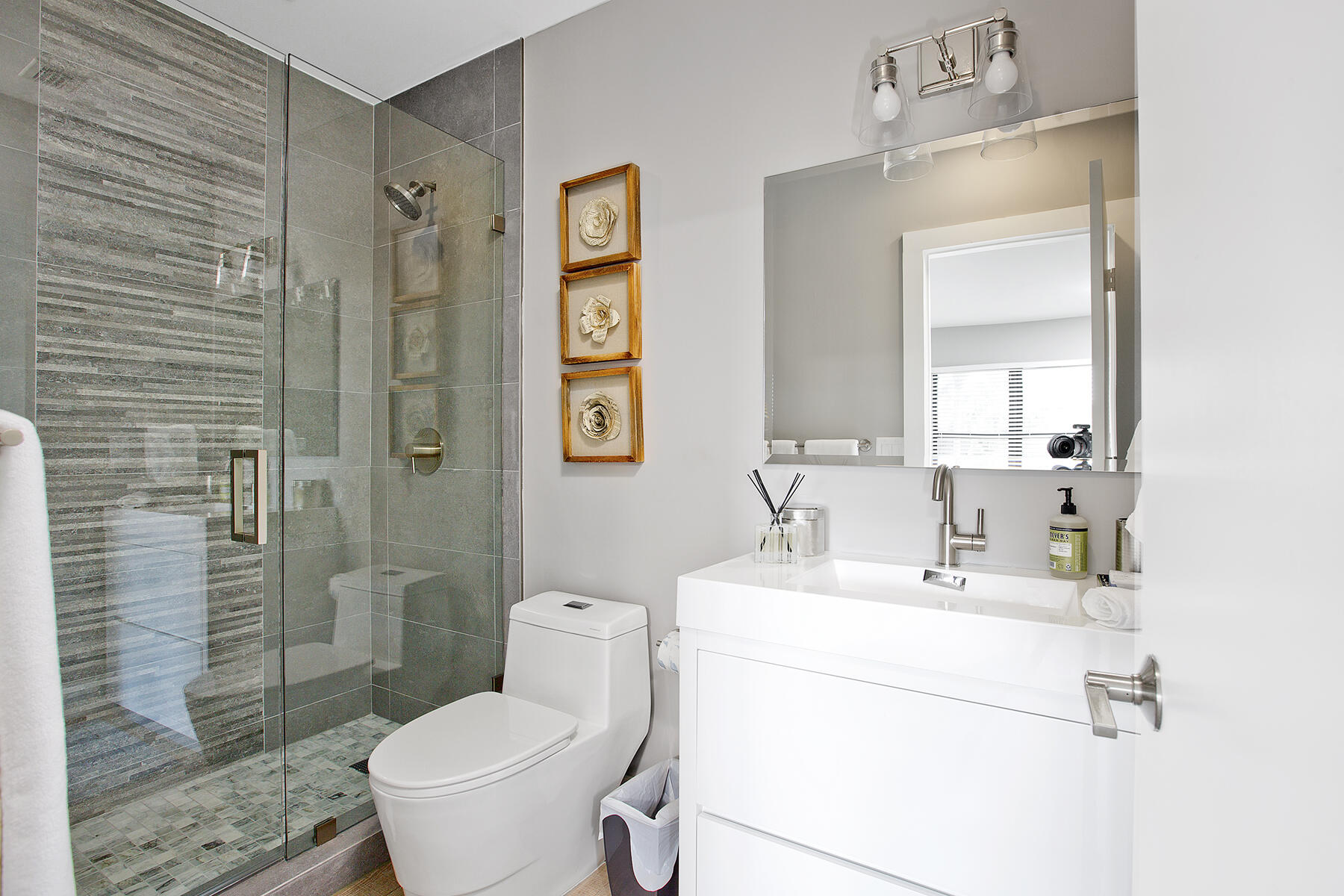13254 Polo Club Road, Unit C203 Wellington, FL 33414 - Photo 29 of 36 28_Bathroom2