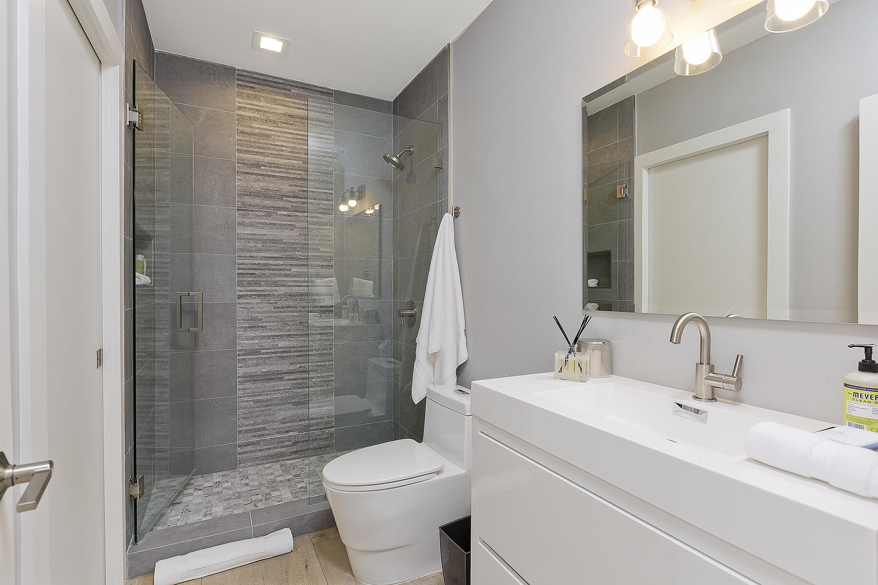 13254 Polo Club Road, Unit C203 Wellington, FL 33414 - Photo 33 of 36 32_Bathroom3