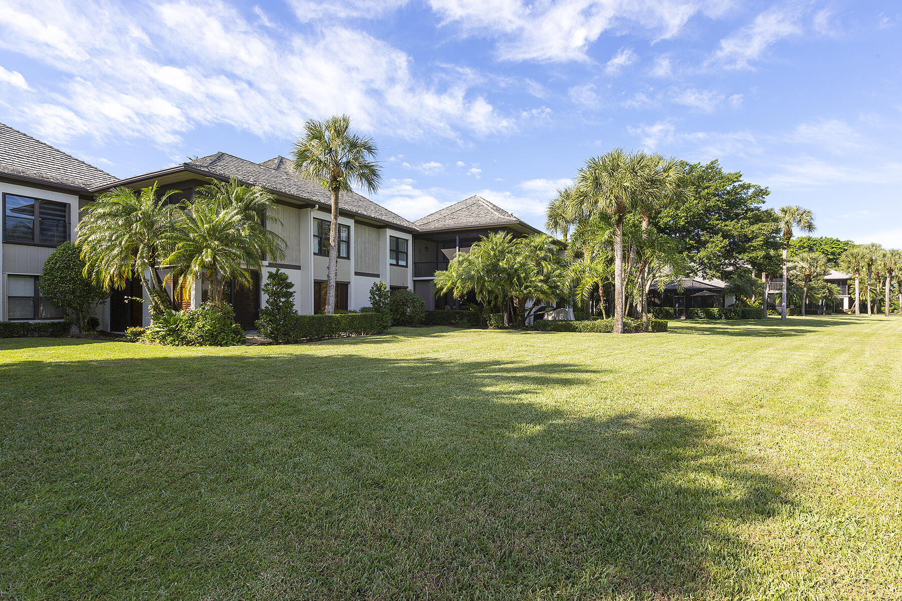 13254 Polo Club Road, Unit C203 Wellington, FL 33414 - Photo 4 of 36 03_BackExterior_2