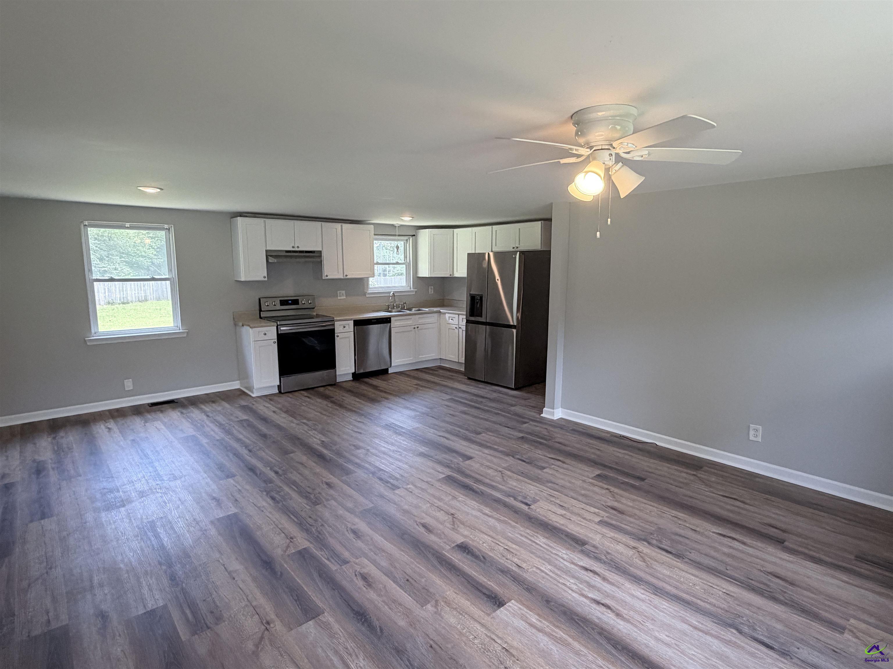 516 Ochlahatchee Drive Perry, GA 31069 - Photo 2 of 9