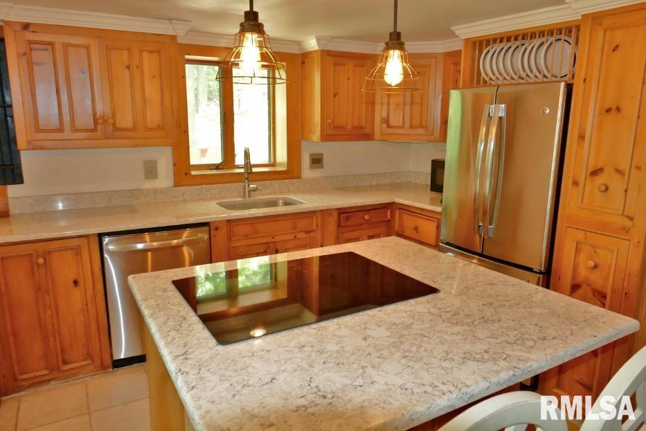 706 Banta Road Lowpoint, IL 61545 - Photo 13 of 72