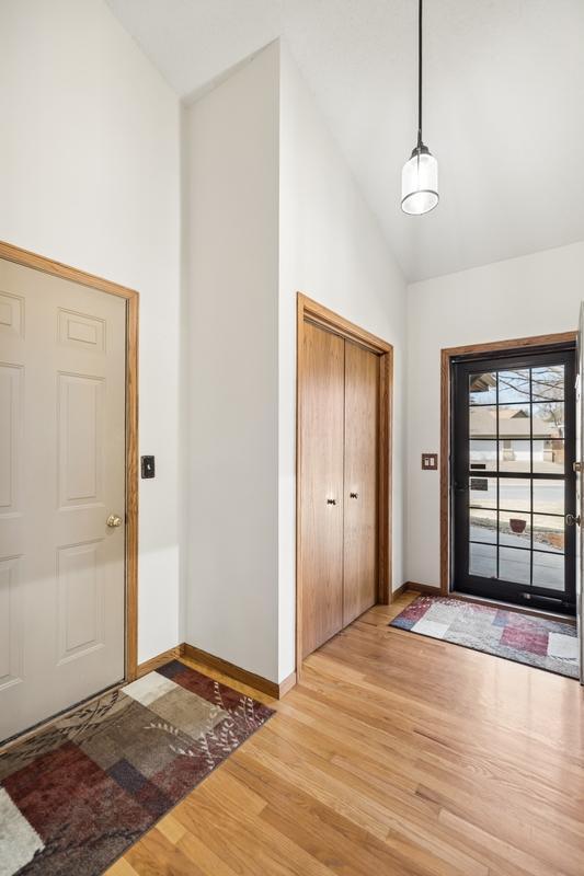 3495 Spruce Trail Southwest Prior Lake, MN 55372 - Photo 4 of 46