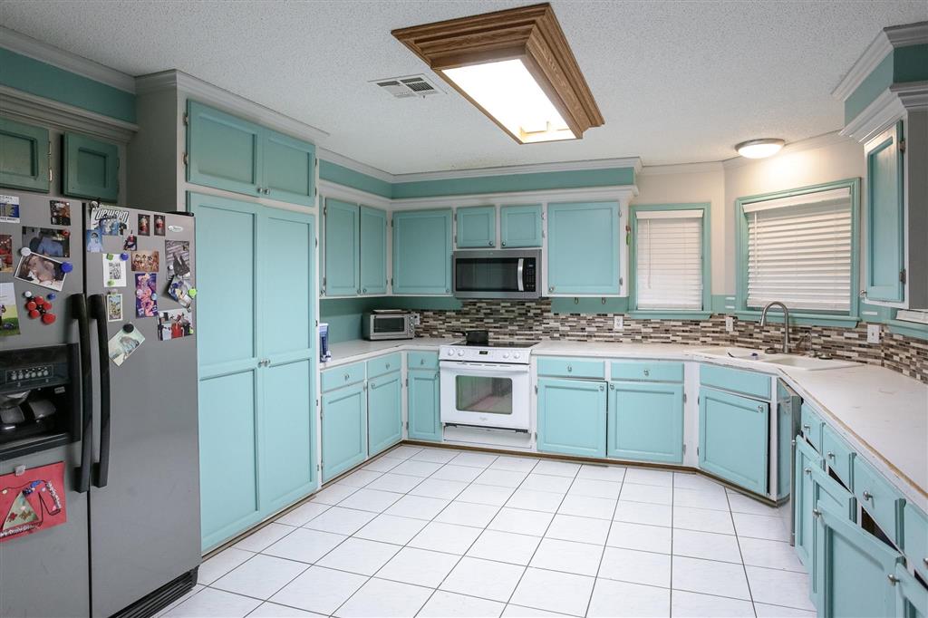 2922 Todd Jude Road Lake Charles, LA 70607 - Photo 7 of 18