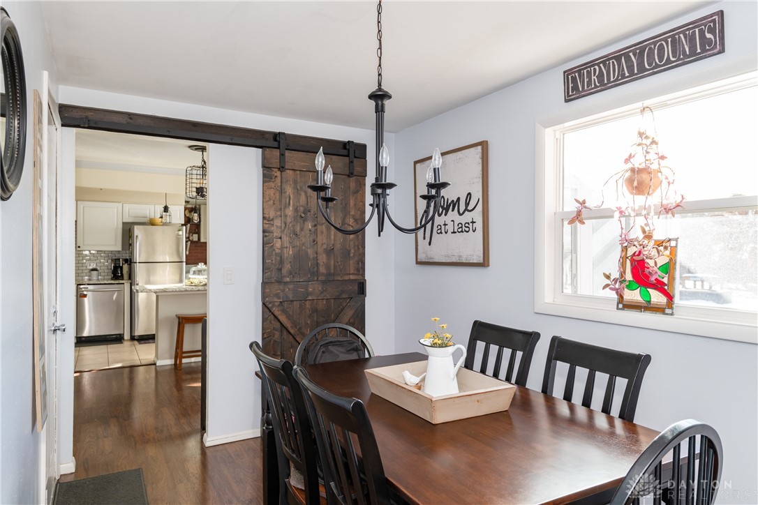 305 Tuxworth Road Centerville, OH 45458 - Photo 18 of 40