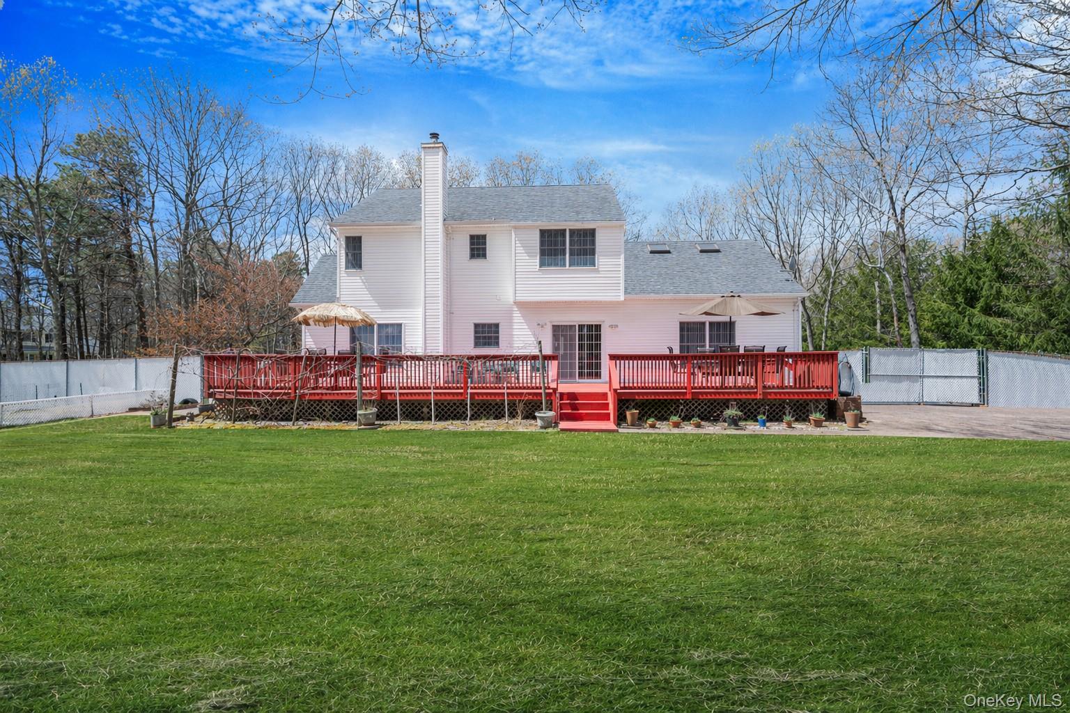 22 Jerusalem Hollow Road Manorville, NY 11949 - Photo 9 of 46