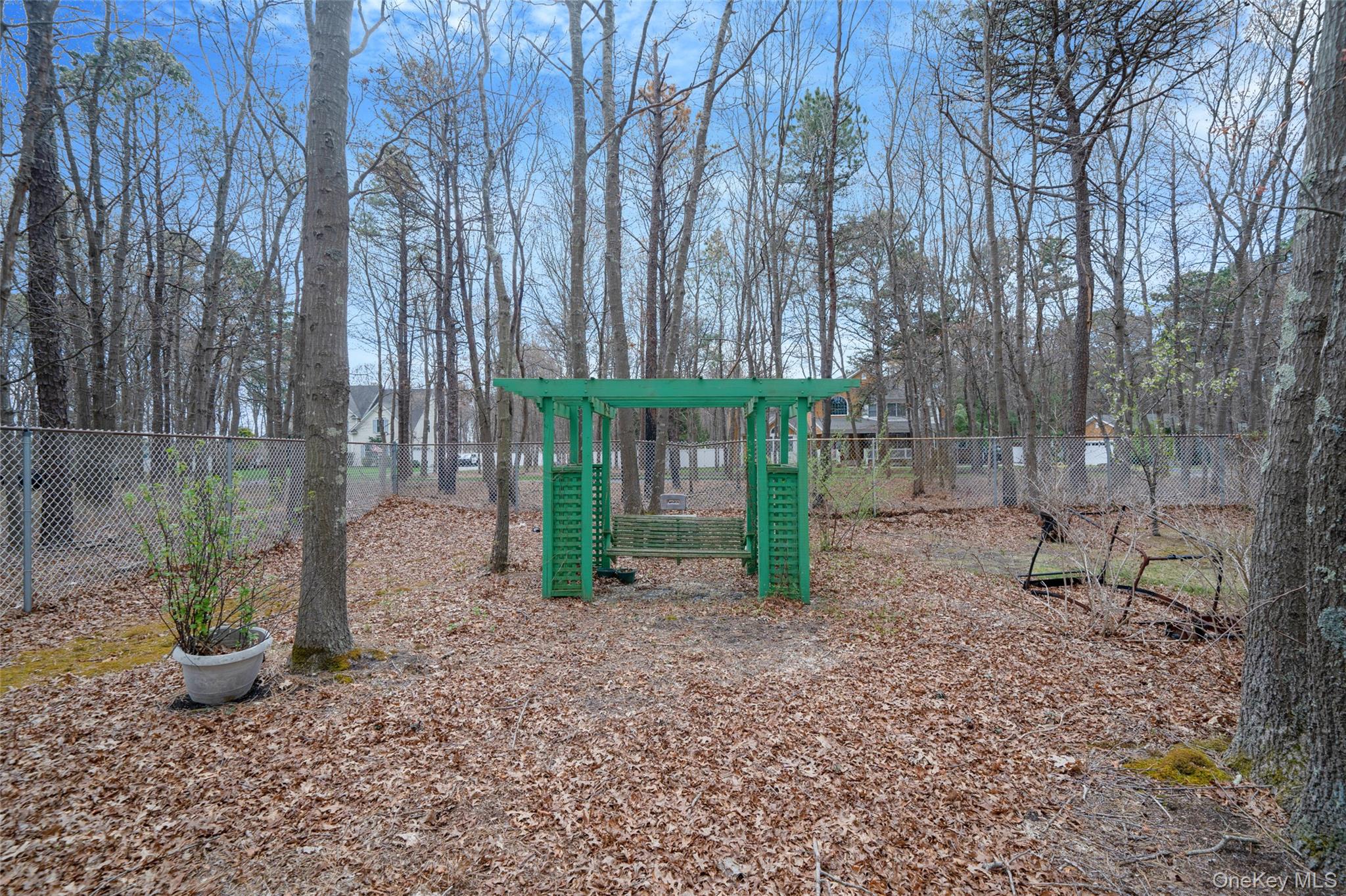 22 Jerusalem Hollow Road Manorville, NY 11949 - Photo 10 of 46